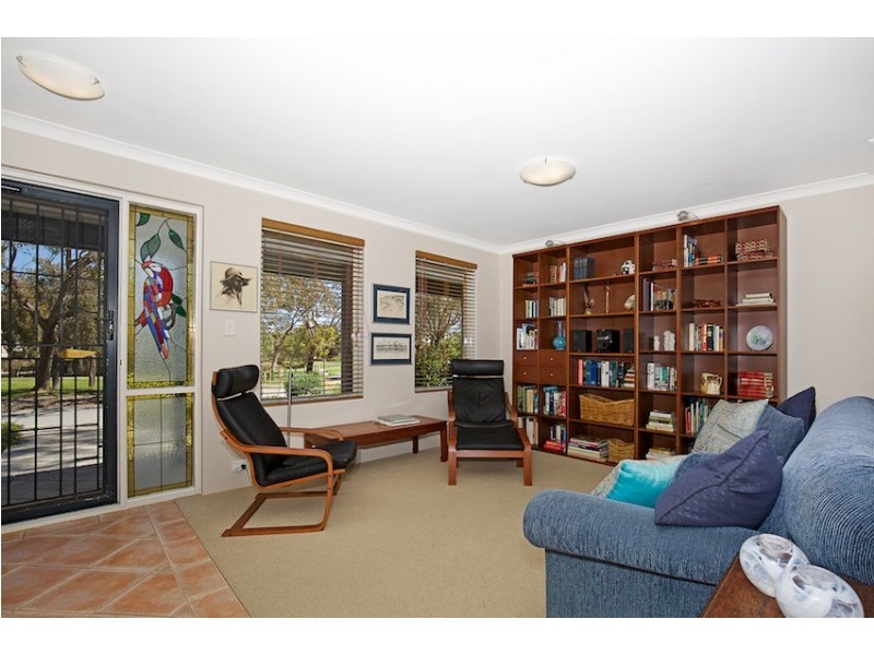 19 Tasman Loop, Dudley Park WA 6210