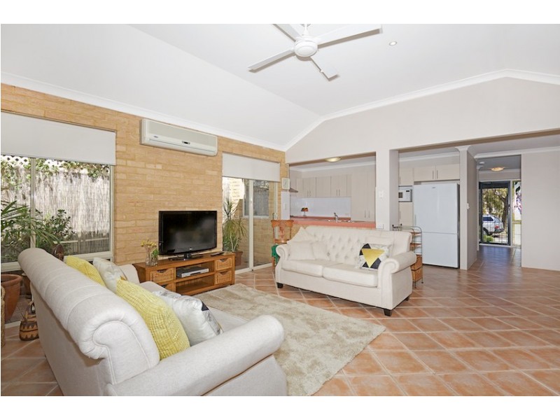 19 Tasman Loop, Dudley Park WA 6210