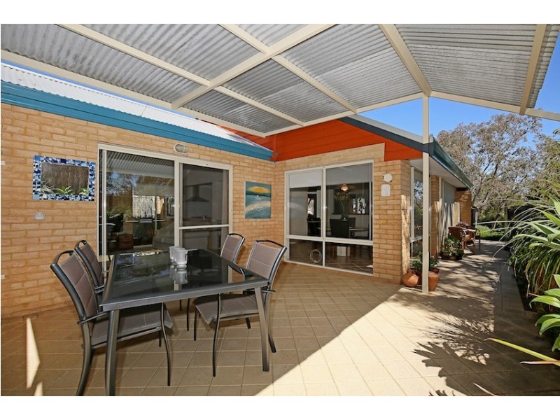 19 Tasman Loop, Dudley Park WA 6210