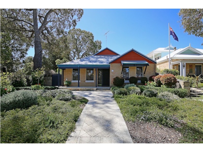 19 Tasman Loop, Dudley Park WA 6210