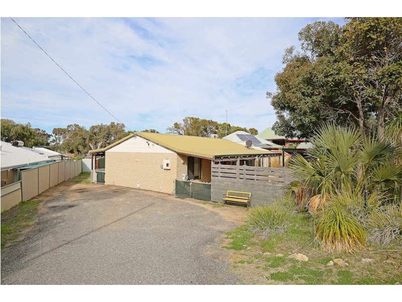 25 Verona Crescent, Falcon WA 6210