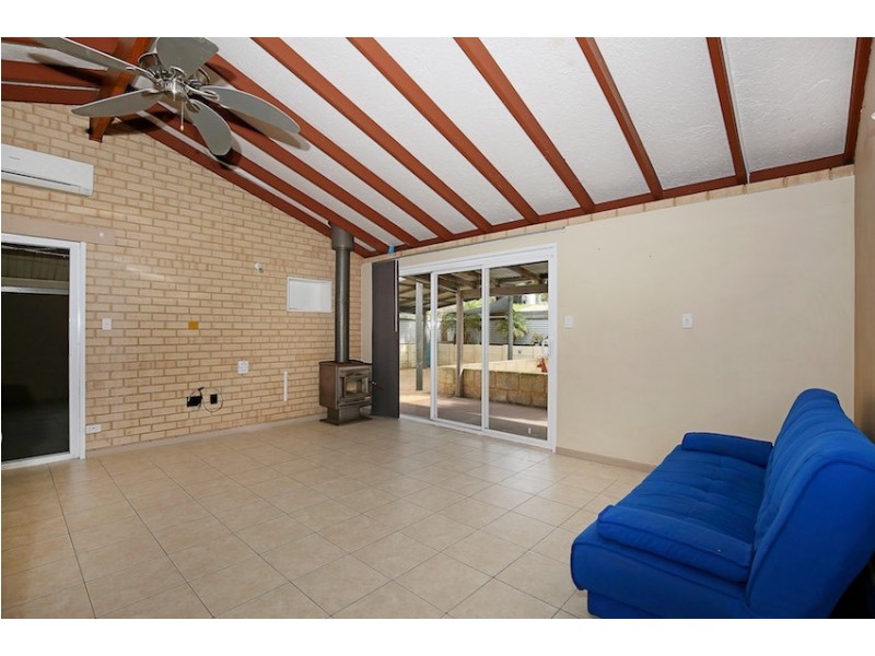 25 Verona Crescent, Falcon WA 6210