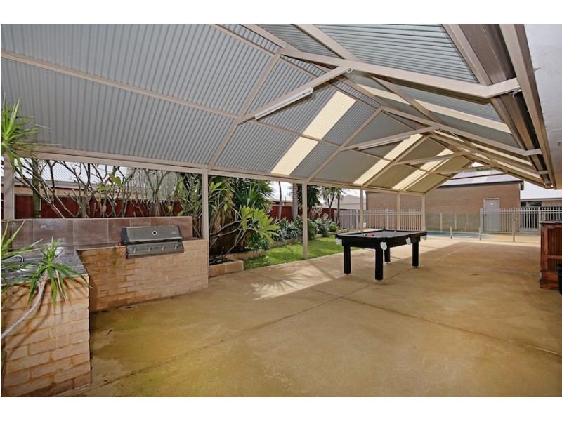12 Blue Wren Gardens, Coodanup WA 6210