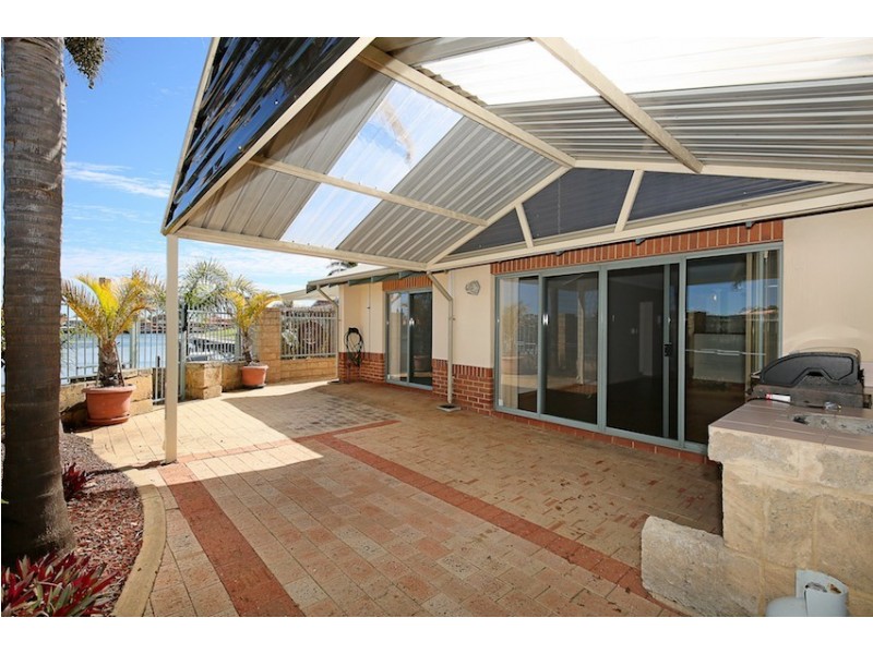 6/1 Waterside Drive, Dudley Park WA 6210