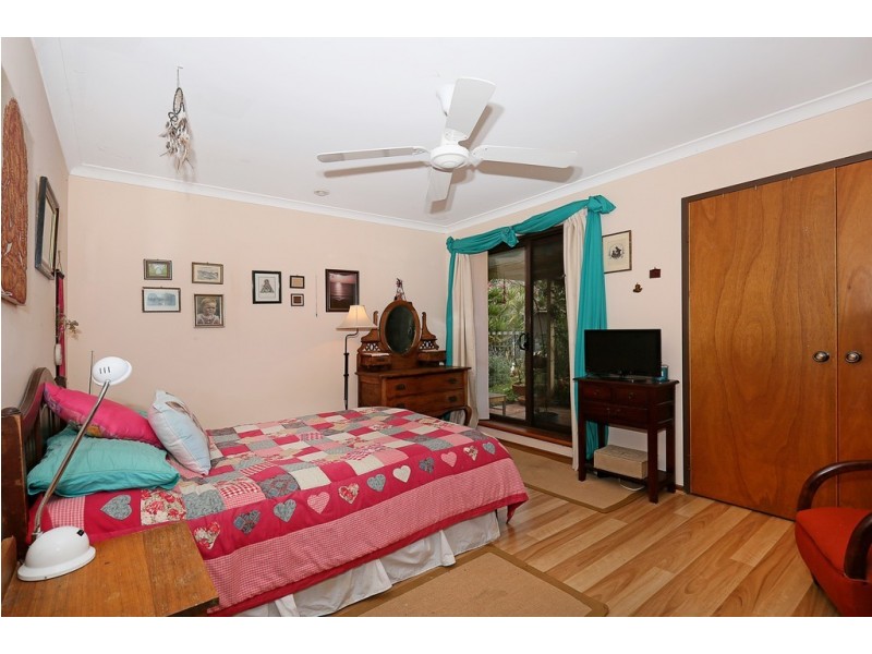 1 Feltin Place, Dudley Park WA 6210