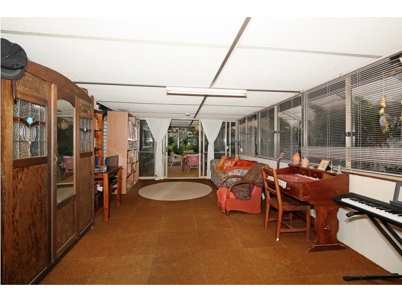 1 Feltin Place, Dudley Park WA 6210