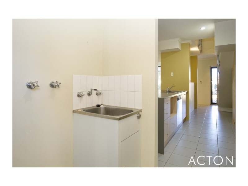 25/1 Mariners Cove, Dudley Park WA 6210