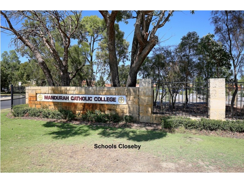 5 Darkan Close, Dudley Park WA 6210