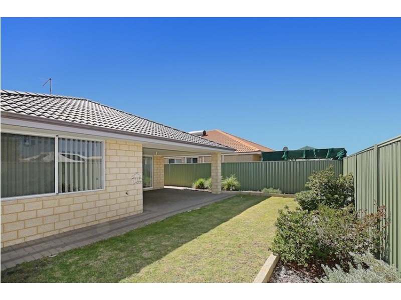 11 Cooeyup Close, Ravenswood WA 6208