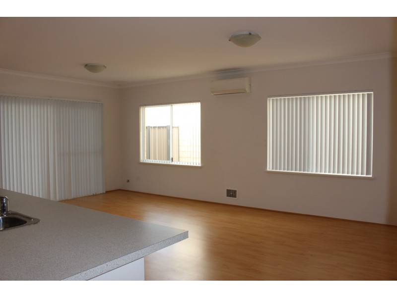 19/21 Southmead Green, Erskine WA 6210