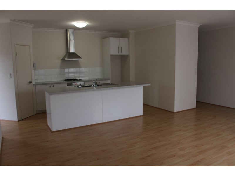 19/21 Southmead Green, Erskine WA 6210