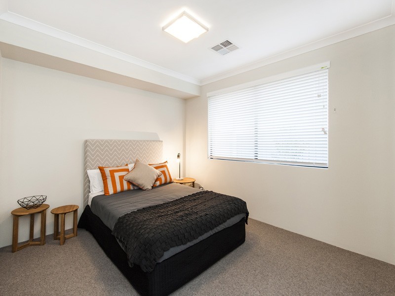 24 Cerulean Road, Karnup WA 6176