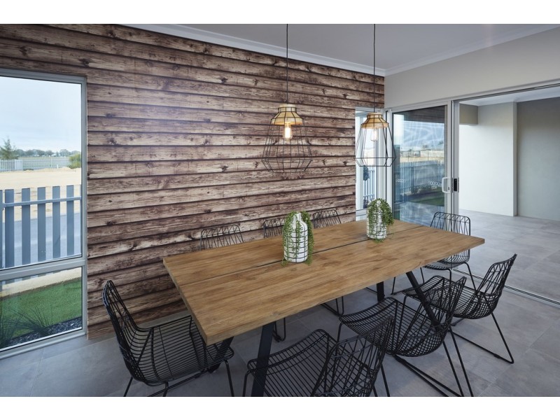 42 Calooli Grove, Golden Bay WA 6174