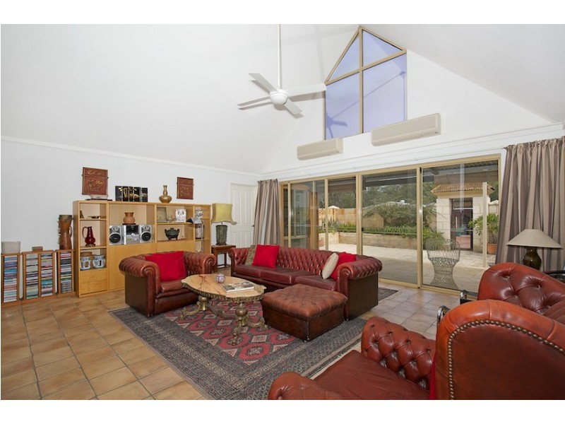 11 Water View, Bouvard WA 6211