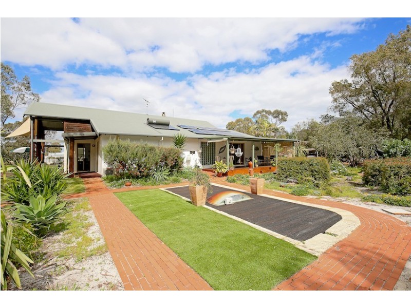 11 Water View, Bouvard WA 6211