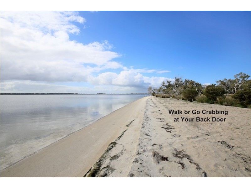 11 Water View, Bouvard WA 6211