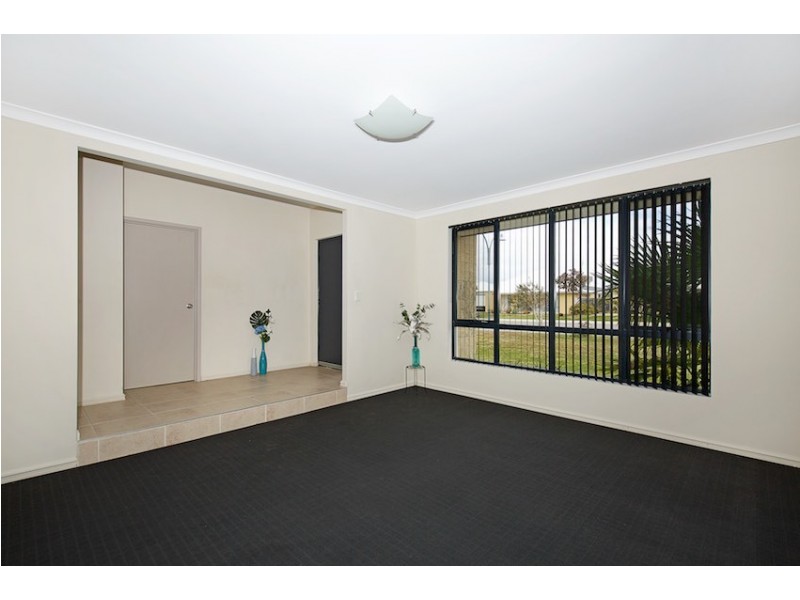 47 Seascapes Boulevard, Halls Head WA 6210