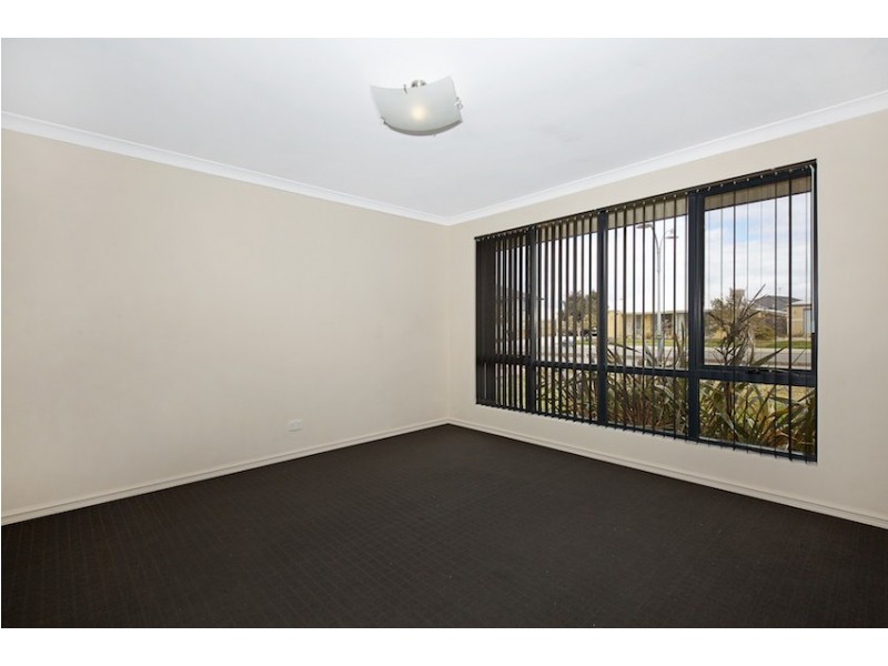 47 Seascapes Boulevard, Halls Head WA 6210