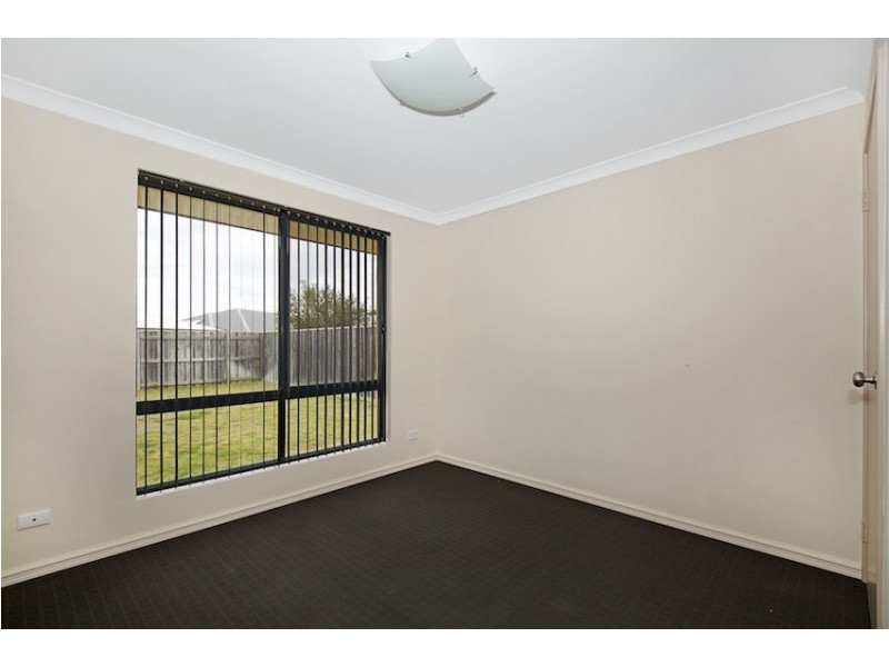 47 Seascapes Boulevard, Halls Head WA 6210