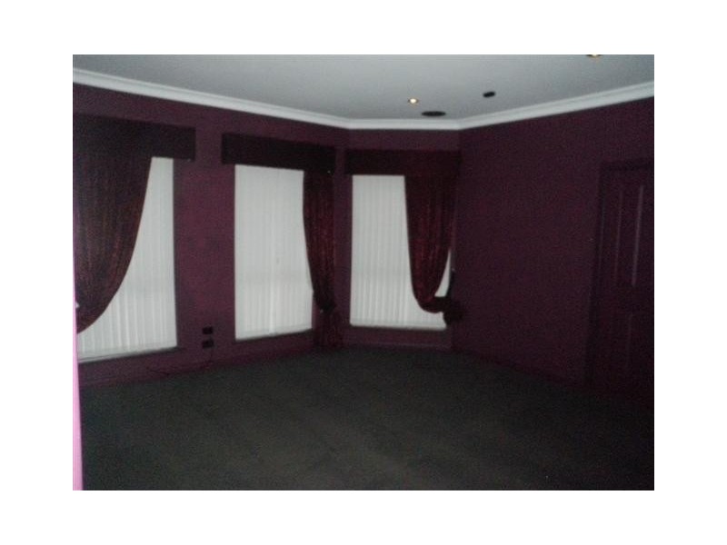 24 Santavea Mews, Halls Head WA 6210