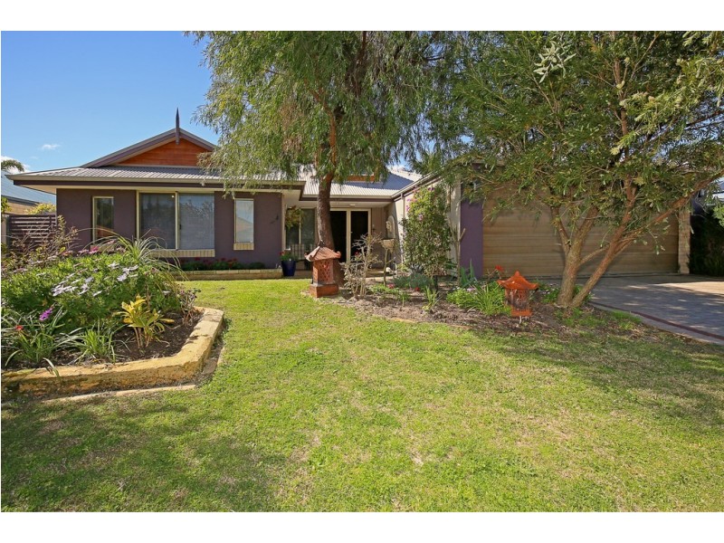 21 Brouwer Trail, Dudley Park WA 6210