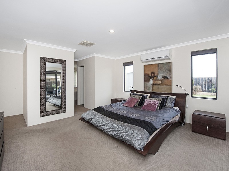 28 Scarab Court, Halls Head WA 6210