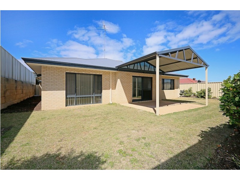 6 Cuballing Retreat, Dawesville WA 6211