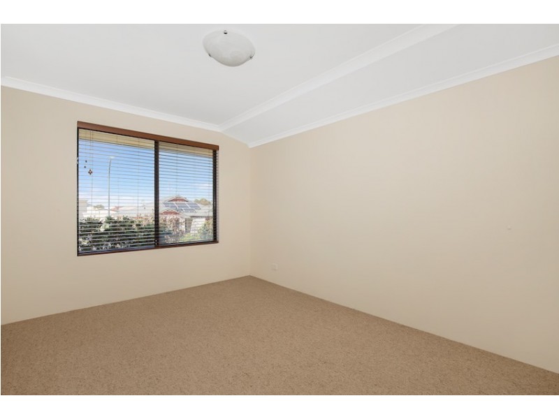 6 Cuballing Retreat, Dawesville WA 6211