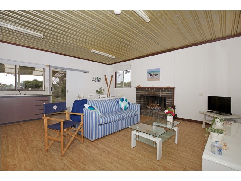 20 Morfitt Street, Mandurah WA 6210