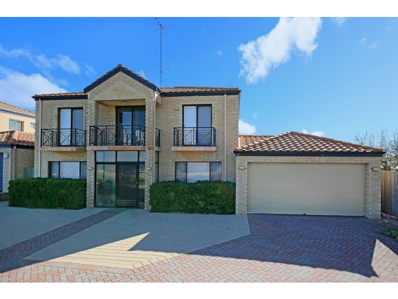 21A Caravel Way, Halls Head WA 6210