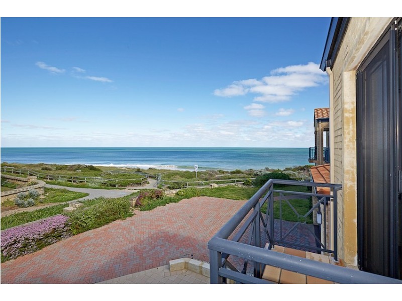 21A Caravel Way, Halls Head WA 6210