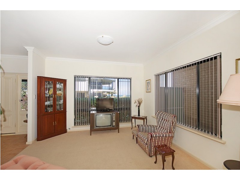21A Caravel Way, Halls Head WA 6210