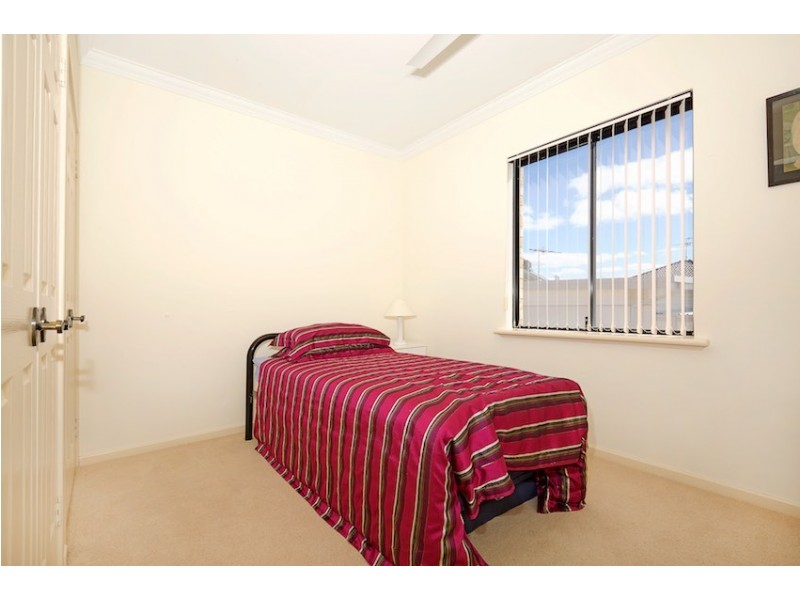 21A Caravel Way, Halls Head WA 6210