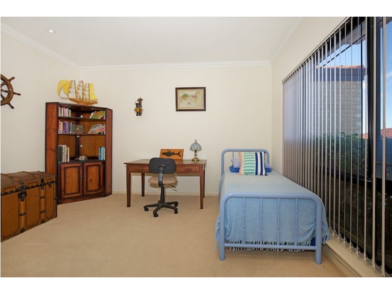 21A Caravel Way, Halls Head WA 6210