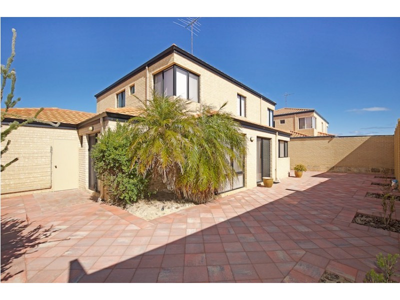 21A Caravel Way, Halls Head WA 6210