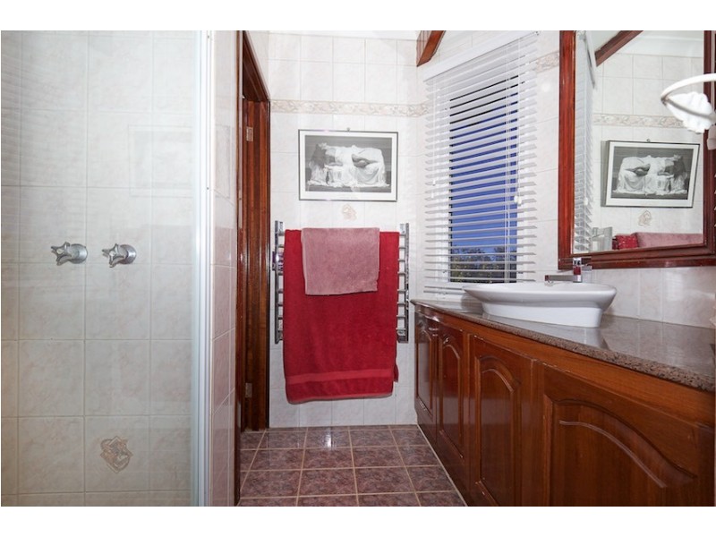 21 Waterside Drive, Dudley Park WA 6210