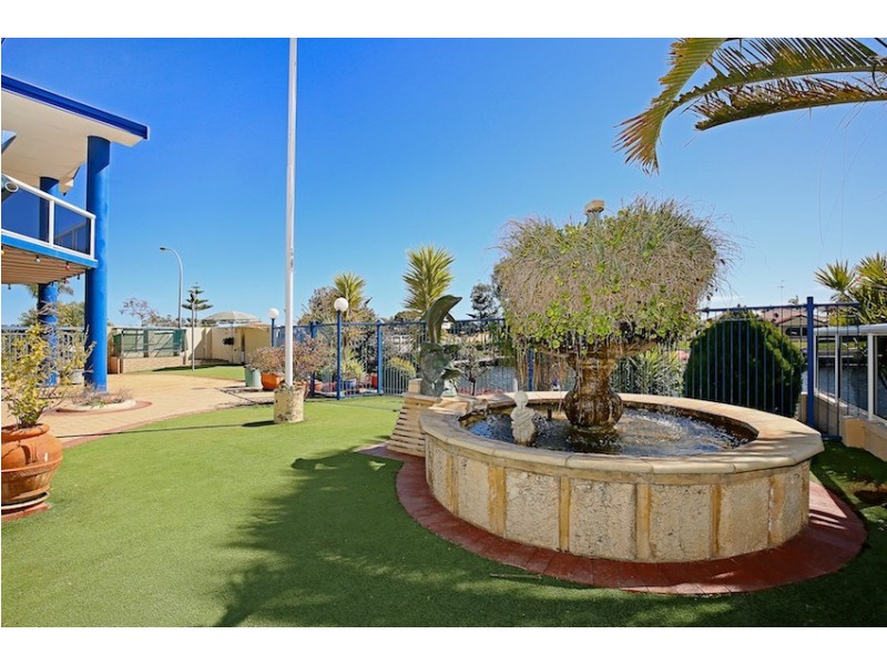 21 Waterside Drive, Dudley Park WA 6210