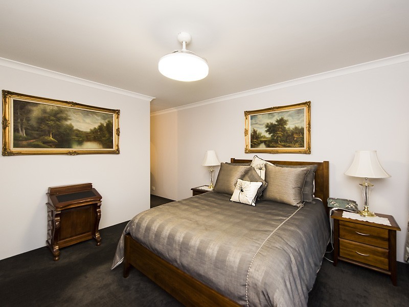 29 Victor Drive, Madora Bay WA 6210