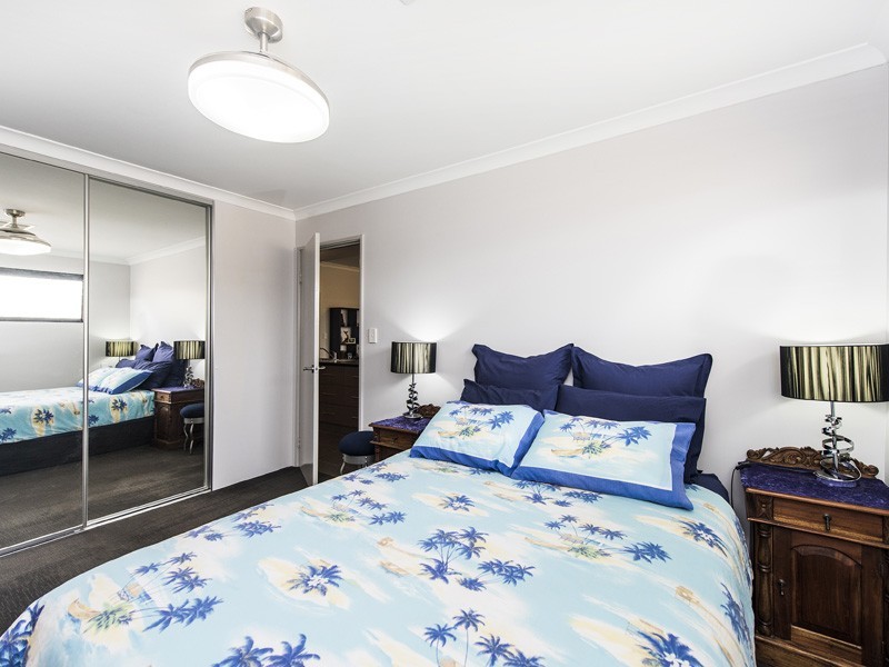 29 Victor Drive, Madora Bay WA 6210