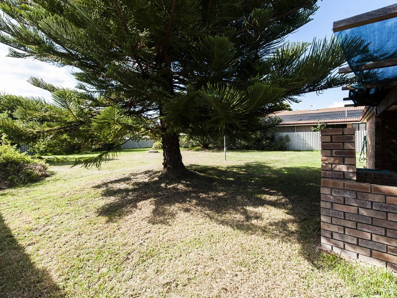 20 Vance Street, Dudley Park WA 6210