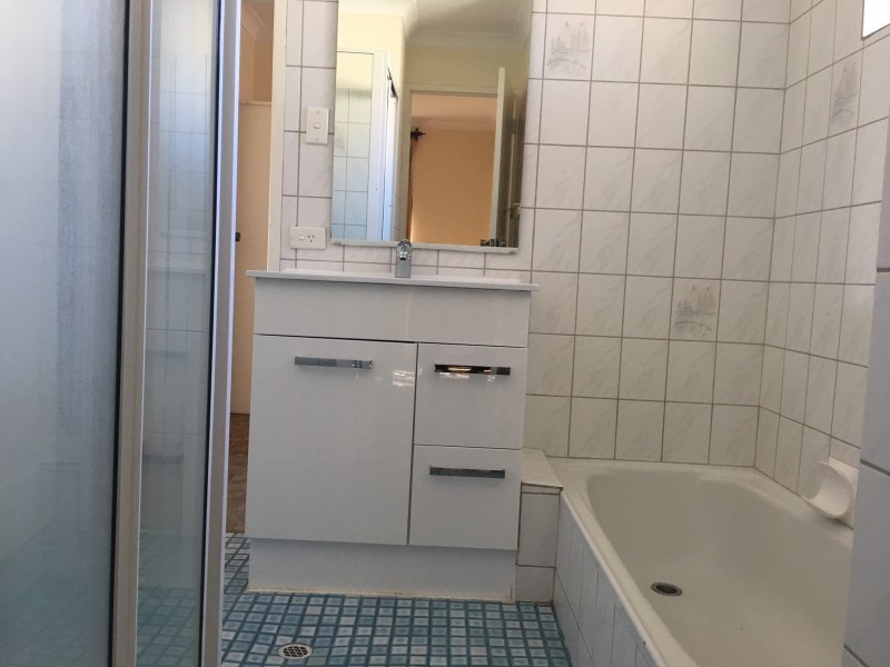 20 Vance Street, Dudley Park WA 6210