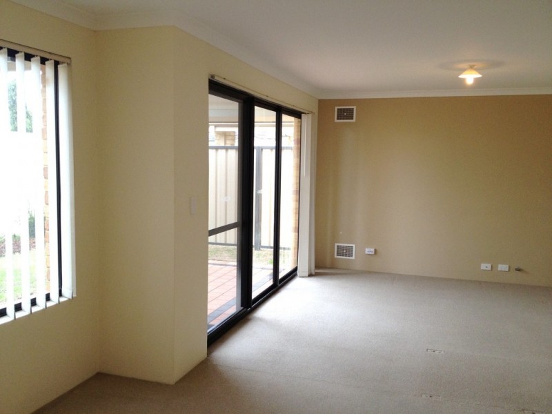 40/27 Meadow Springs Drive, Meadow Springs WA 6210