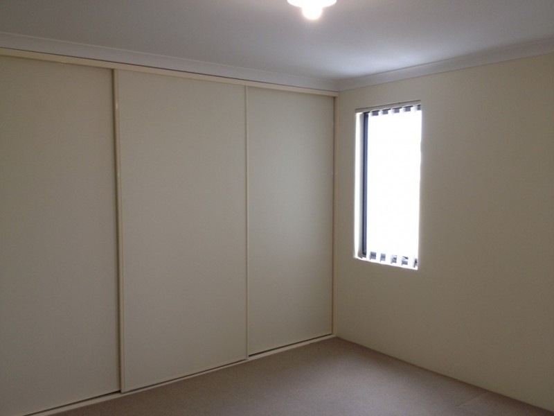 40/27 Meadow Springs Drive, Meadow Springs WA 6210