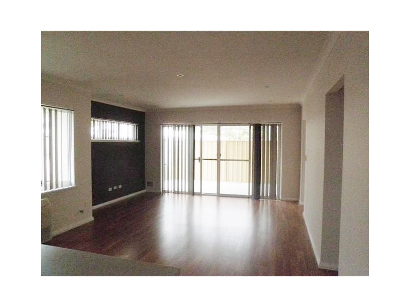 28 KARDAN LOOP, Falcon WA 6210