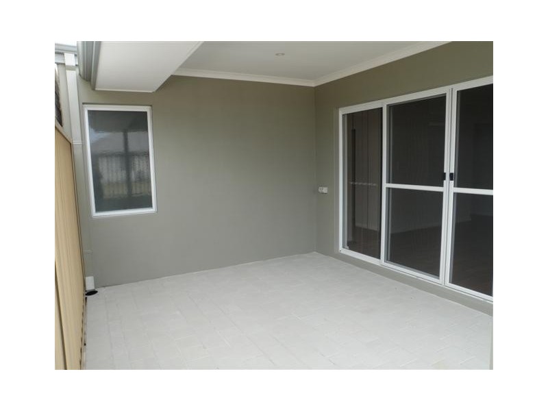 28 KARDAN LOOP, Falcon WA 6210