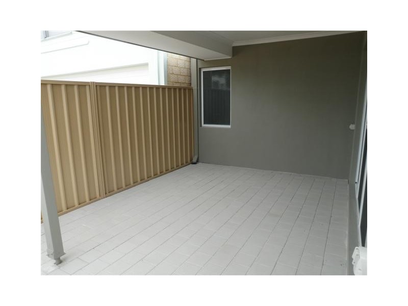 28 KARDAN LOOP, Falcon WA 6210