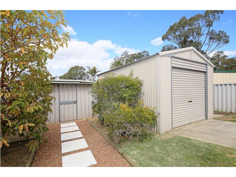 38 Kookaburra Drive, Greenfields WA 6210