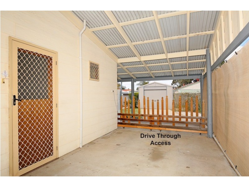 38 Kookaburra Drive, Greenfields WA 6210