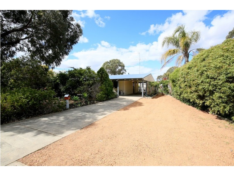 38 Kookaburra Drive, Greenfields WA 6210