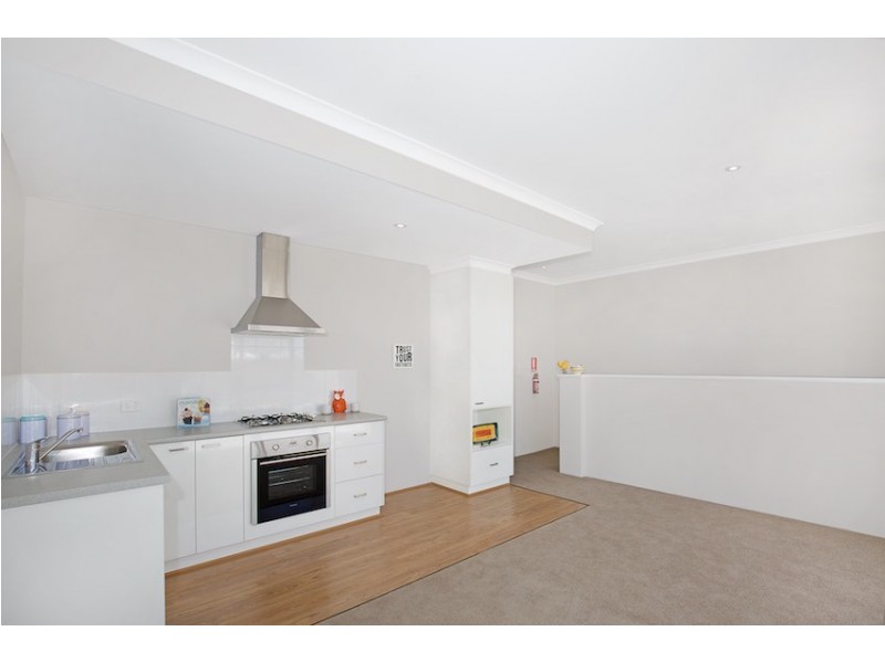 9 Lanyon Street, Mandurah WA 6210